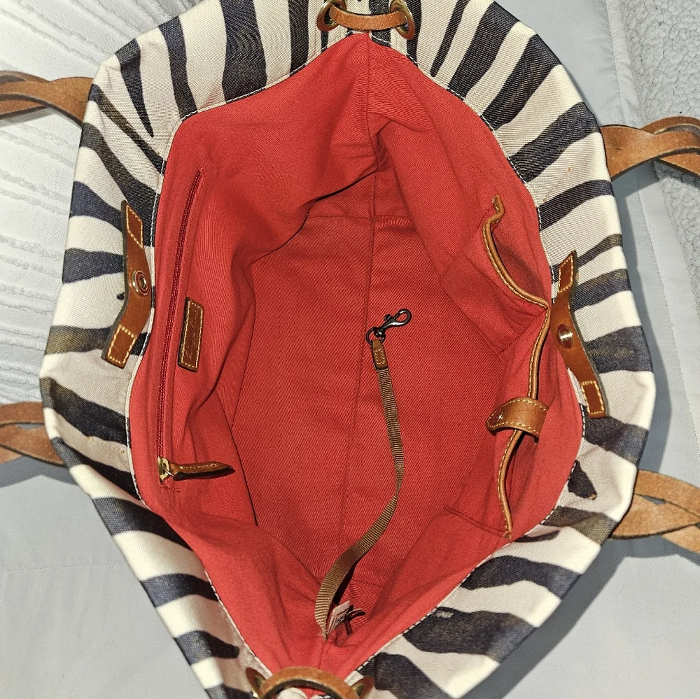 Dooney & Bourke Zebra Tote - Picture 7 of 11